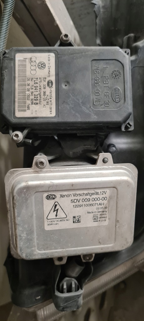 фото №1, Skoda superb модуль 5df009368-15, 7l6941329b