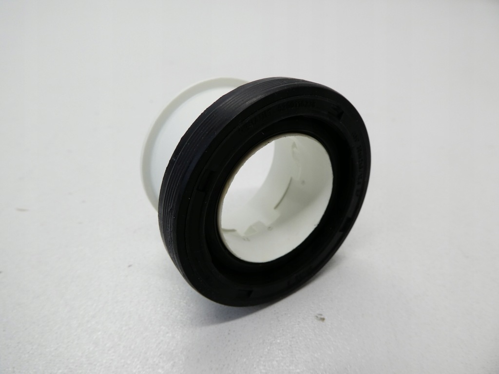 Сальник. полуось renault master 30x52x7 / 11 с Разборки