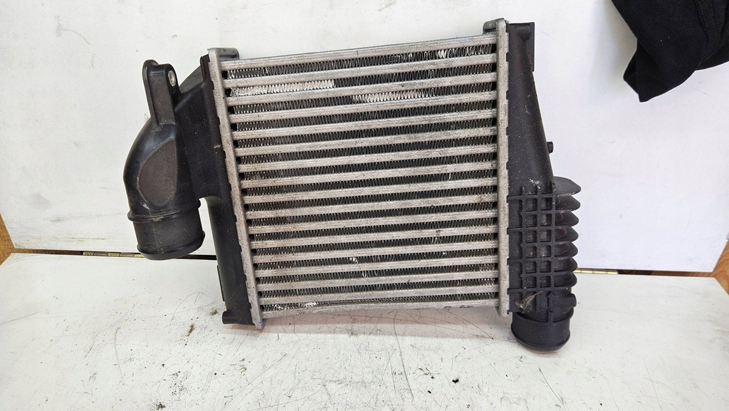фото №8, Peugeot 308 2 ii m162476 радиатор воздуха наддувочный интеркулер