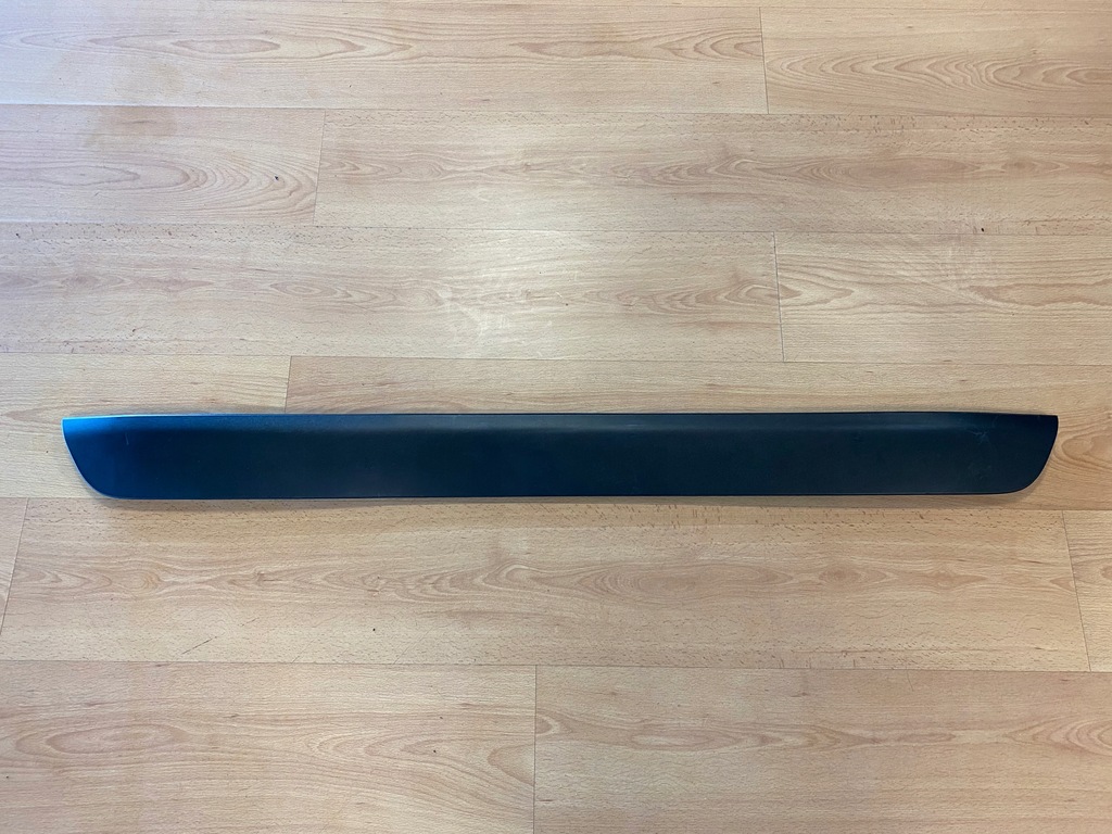 фото №1, Toyota rav4 v 19- молдинг кришки задня 76802-42140