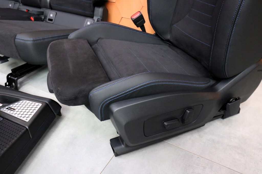 фото №12, Bmw x1 u11 салон сиденья с подогревом память harman m-pakiet alcantara