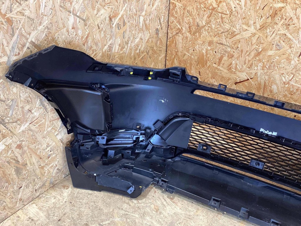 Купить Range rover discovery sport рестайлинг  19- r-dynamic бампер перед lk7217f775baw