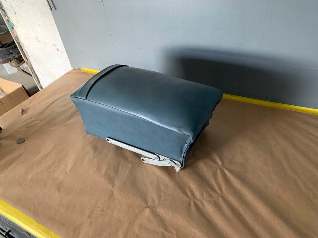 фото №7, Opel rekord c commodore a подлокотник задний сиденье #1070