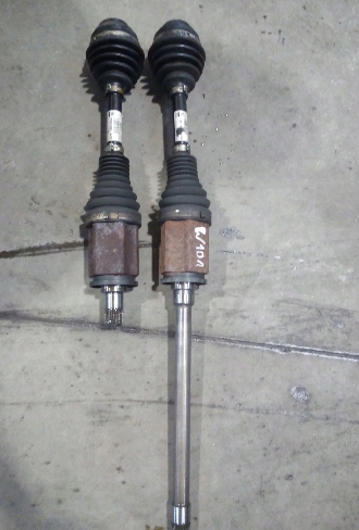 фото №1, Bmw e84 x1 приводной вал левая правая 7591681 7591682