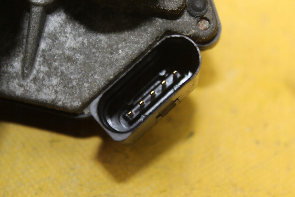 фото №7, Дроссельная заслонка 059145950aa cla a6 c7 3.0 tdi