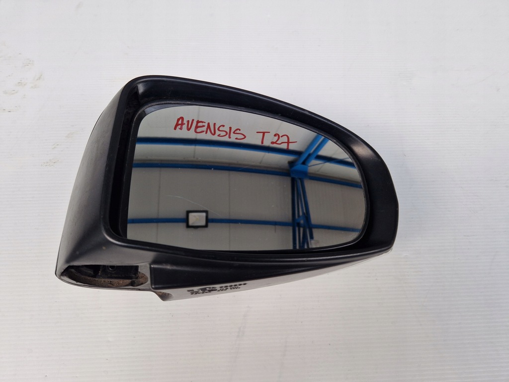 фото №1, Avensis t27 - зеркало правое