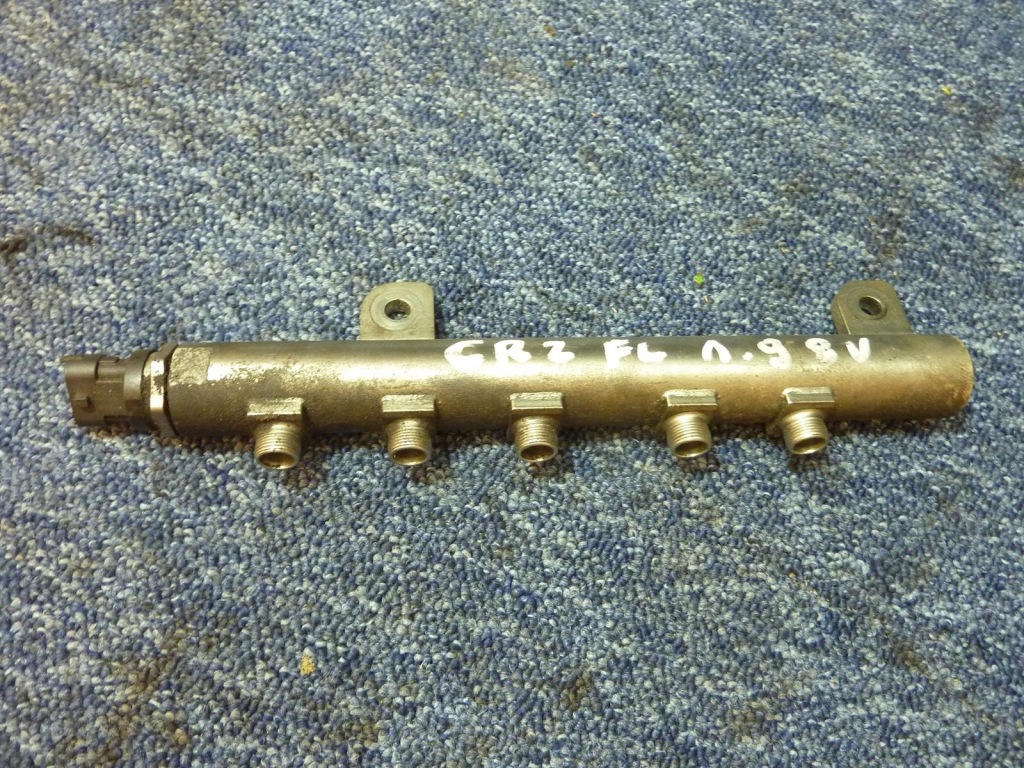 Купить Молдинг впрыскная 55209572 croma 2 ii 1.9 8v m-jet