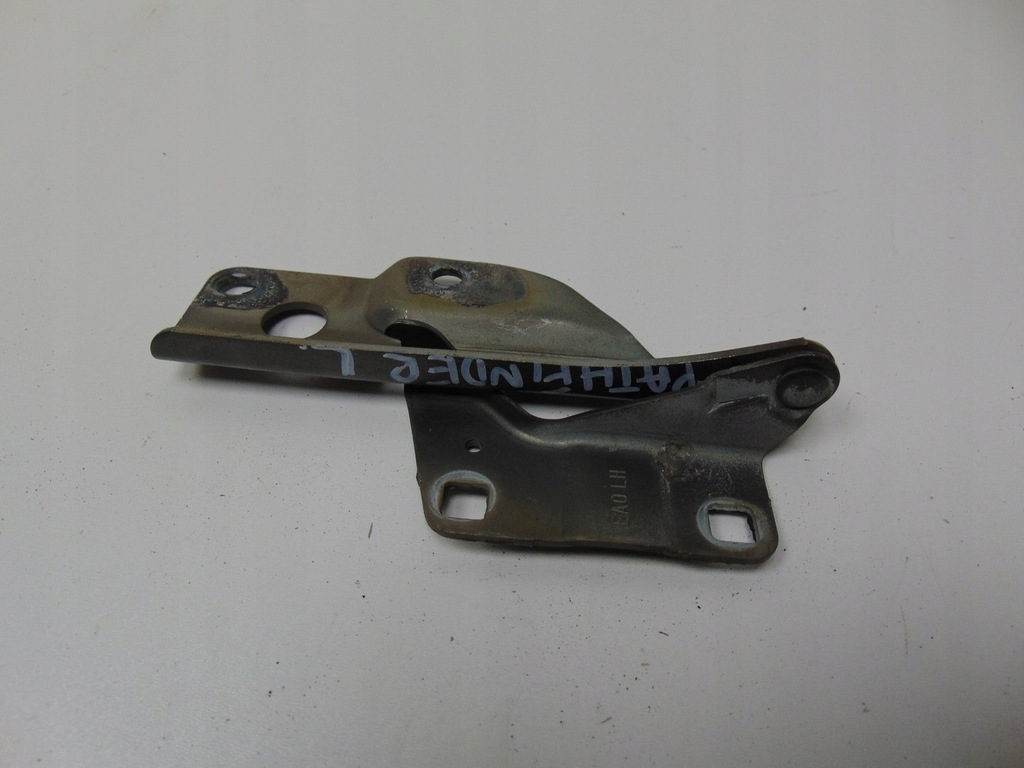 фото №1, Петля капот левый nissan pathfinder r51