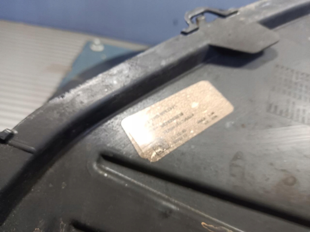 Купити Фара лівий перед європа led 0020203810 рестайлінг  tesla model s