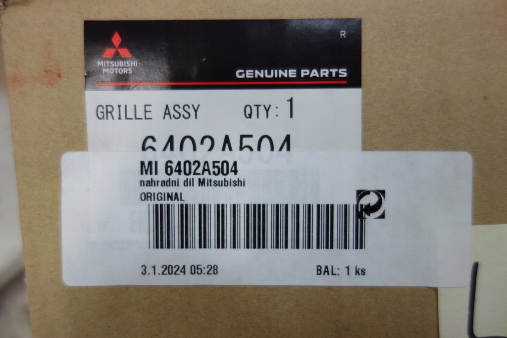 фото №9, Mitsubishi outlander sport 2018- решётка радиатора решётка радиатора бампера перед nowa! oe! 6402