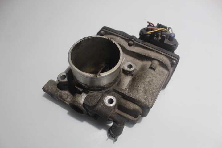 фото №1, Дроссельная заслонка mazda 6 ii 2.2citd