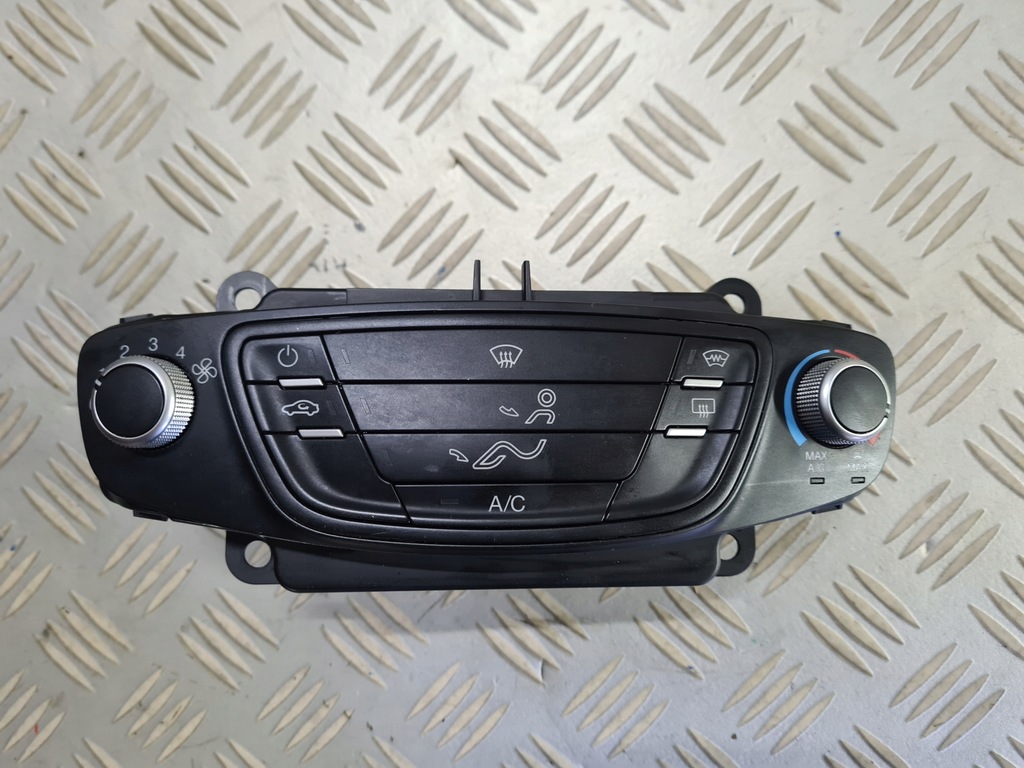 фото №1, Панель кондиционера ford b-max