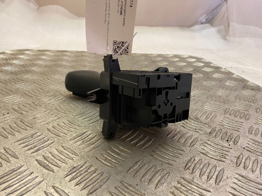 фото №7, Bmw x6 f16 2018 домкрат перемикання передач / нижній