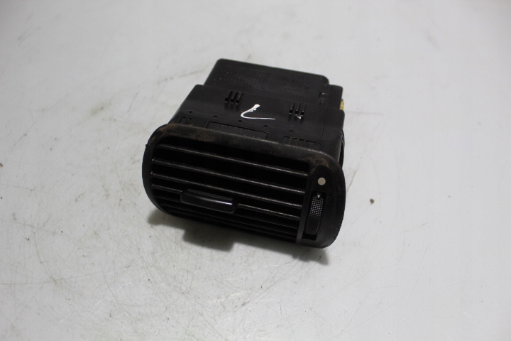 фото №1, Решётка обдув левая seat toledo ii