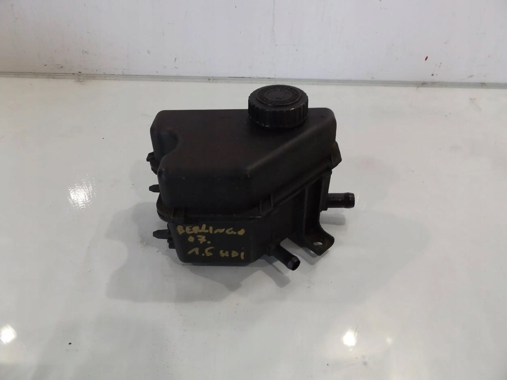 фото №1, Berlingo i lift бачок усилителя