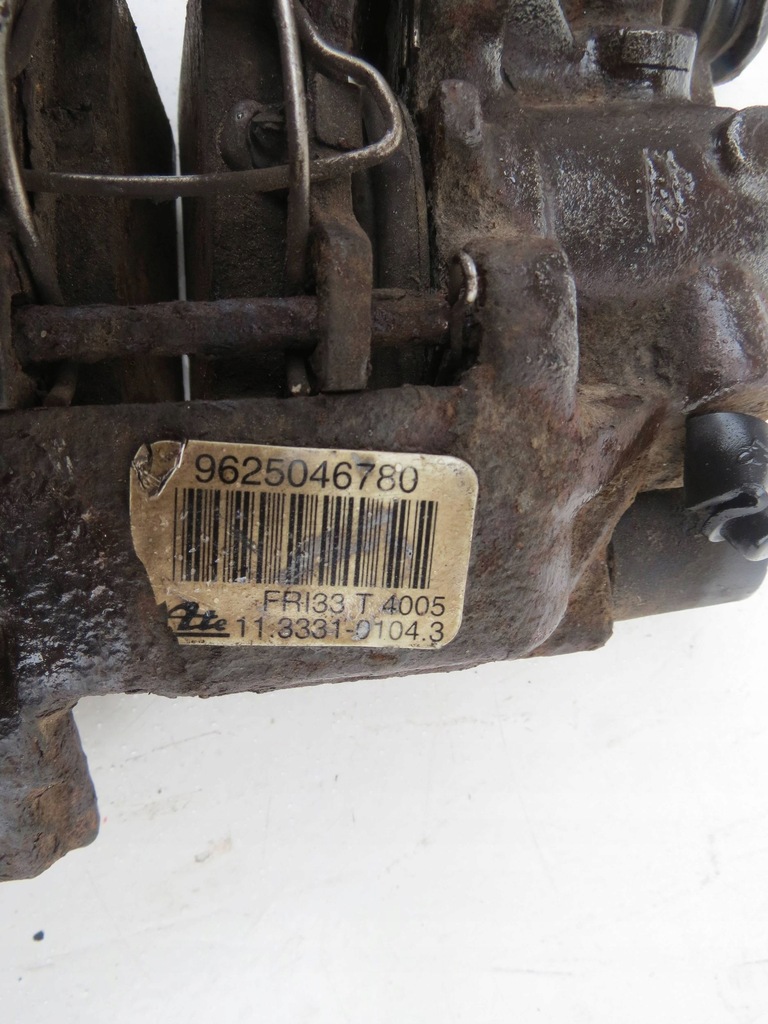 фото №9, Суппорт тормозной правый задняя peugeot 406 9625046780