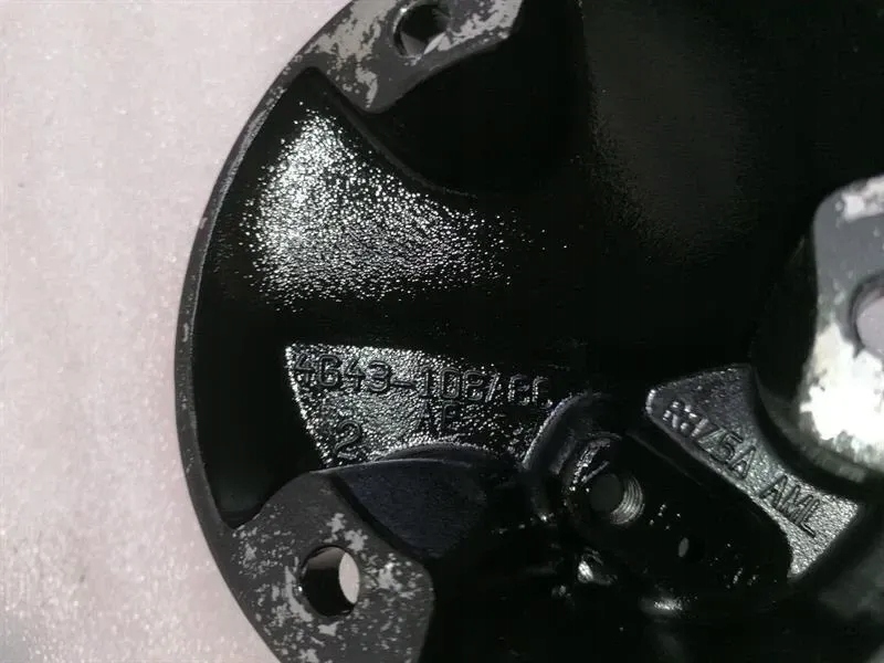 Aston martin uchwyt-wspornik 108a75 Недорого