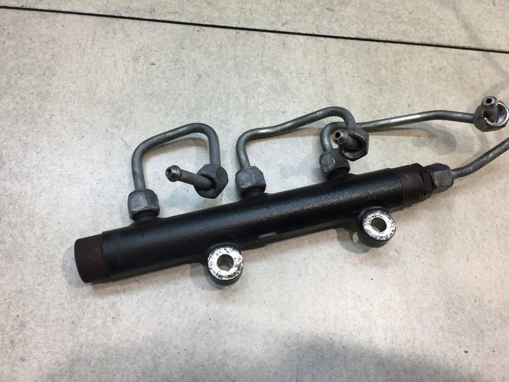 фото №5, Молдинг впрыскная discovery iii 2.7 td 5ws40271