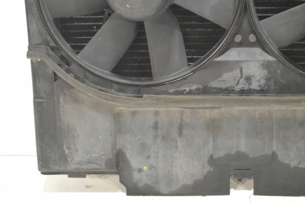 Радиатор кондиционера вентиляторы оригинал mercedes w140 s klasa cl v8 Недорого