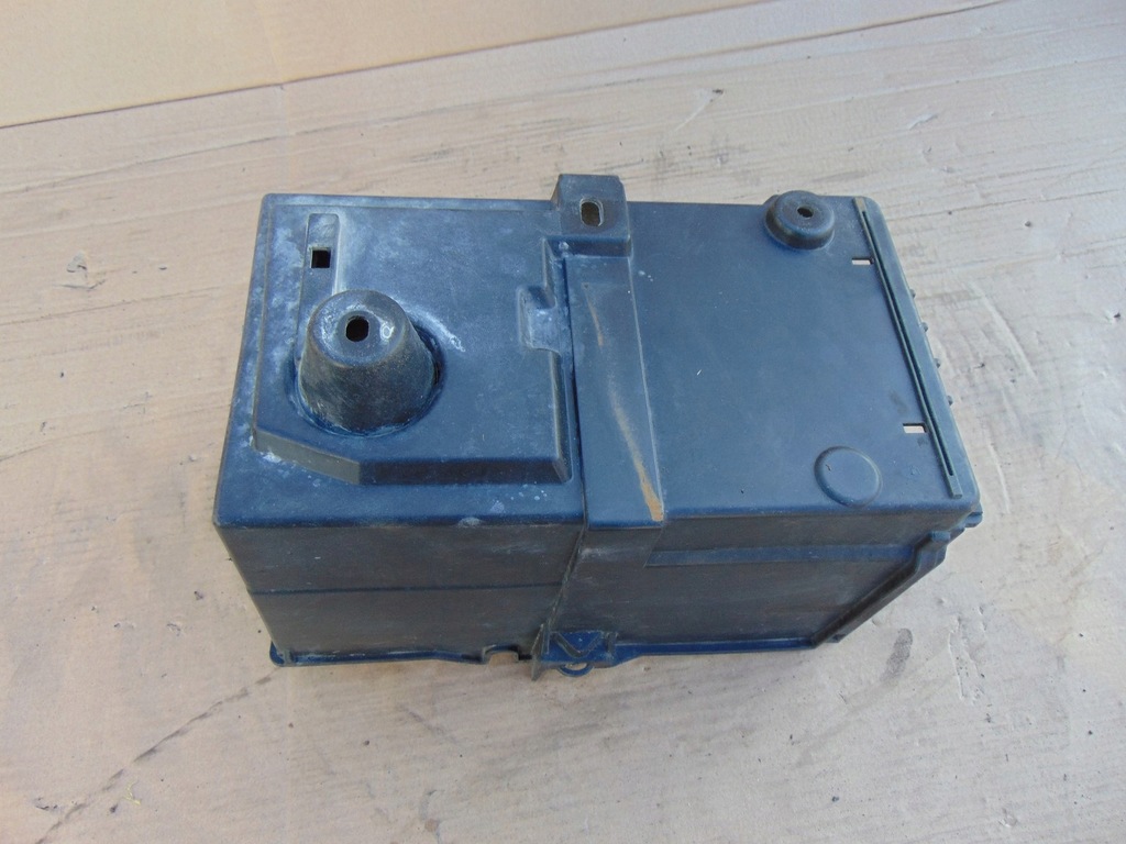 фото №8, Основание аккумулятор корпус ford connect mk2