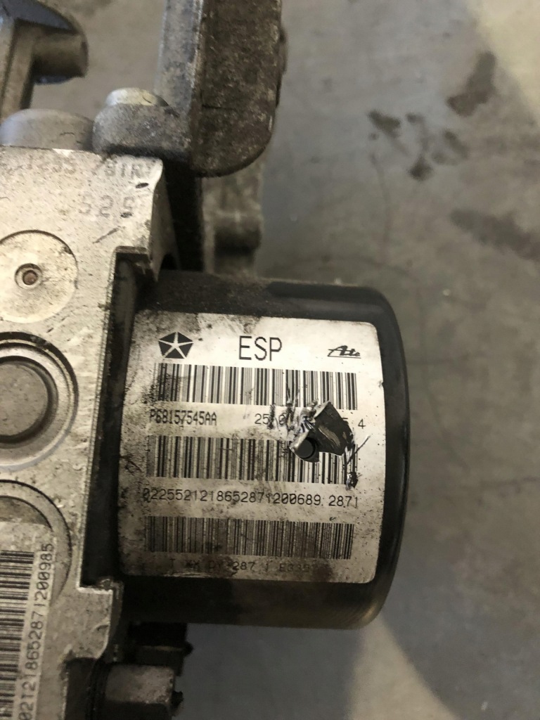 Thema chrysler 300c насос abs espp68157545aa Недорого