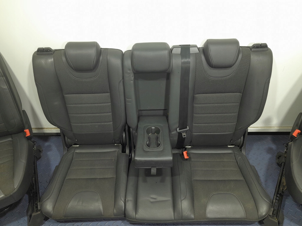 фото №7, Ford kuga mk2 сиденья заднее сиденье комплект pół кожа eu