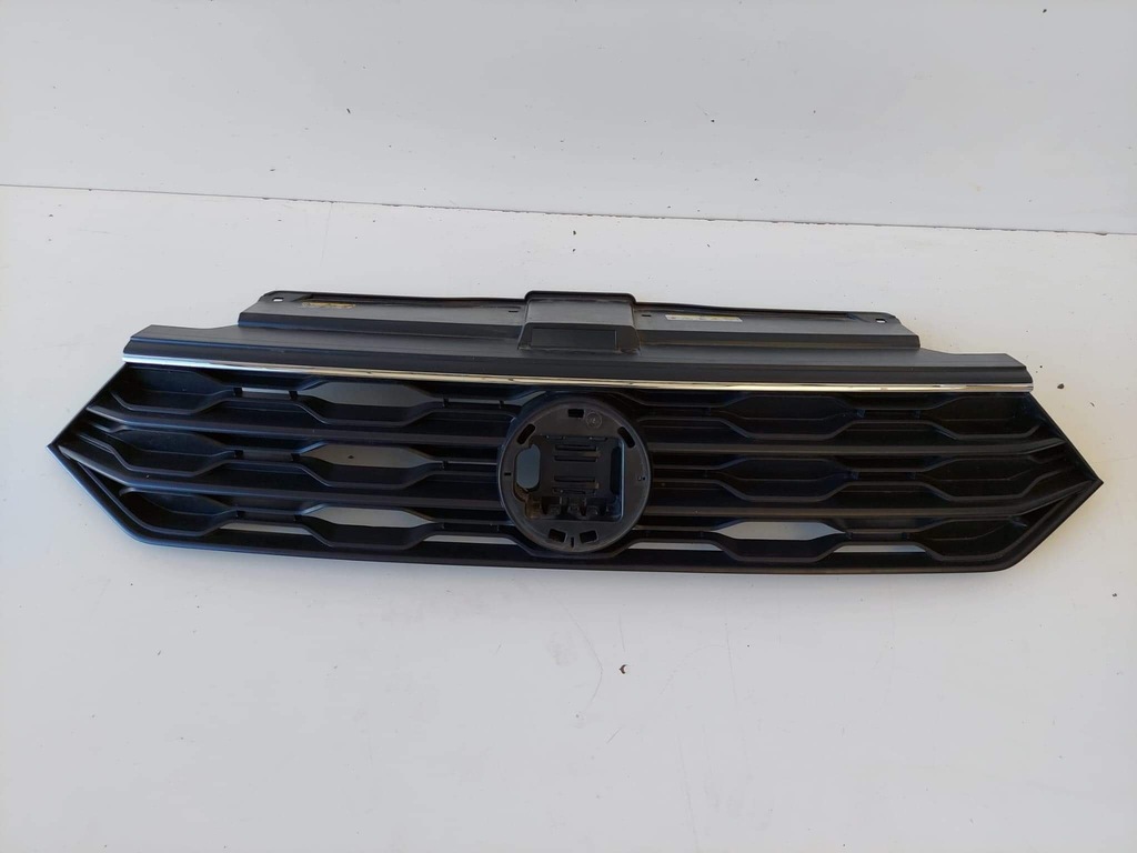 фото №1, Vw t-roc r-line 2ga решётка радиатора решётка радиатора 2ga853651 r