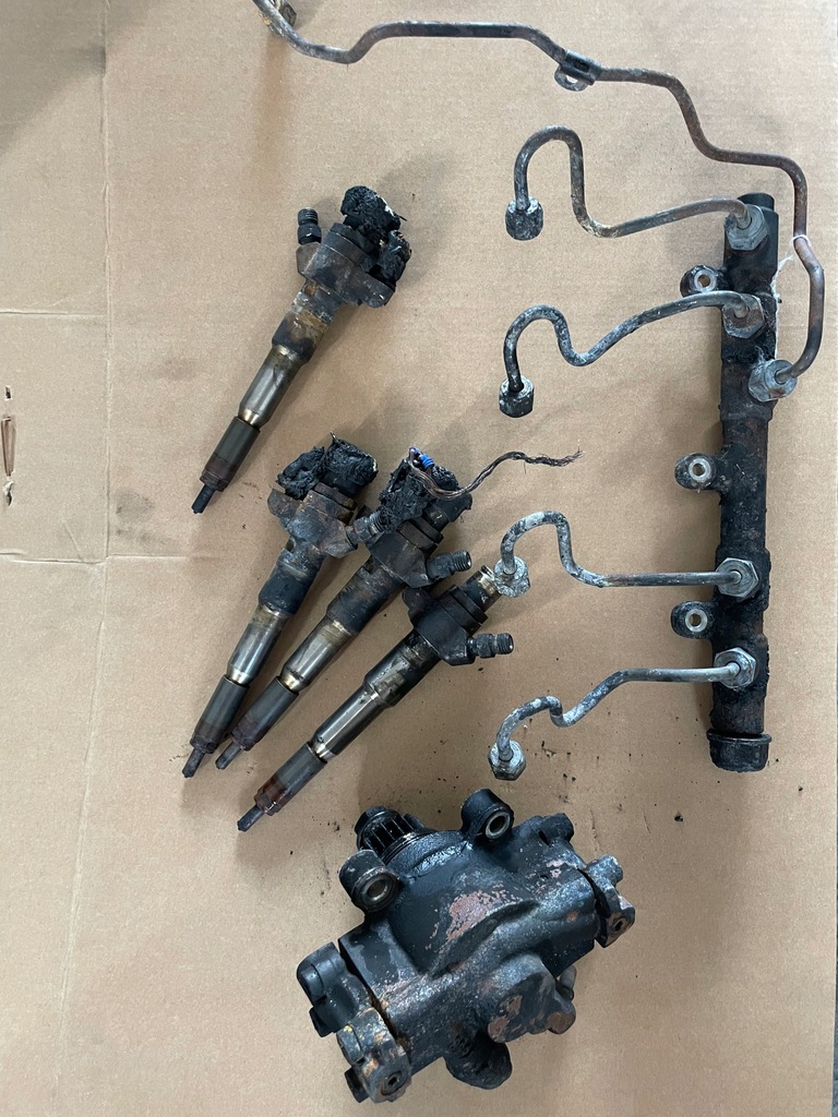 фото №1, Форсунки 2.3 dci master iii 166000372r насос