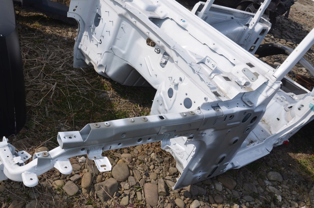 фото №1, Подкрылок четверть усилитель левая wrangler jl 18+