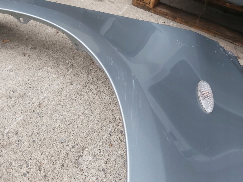 фото №5, Toyota yaris ii lift kompletny перед бампер капот