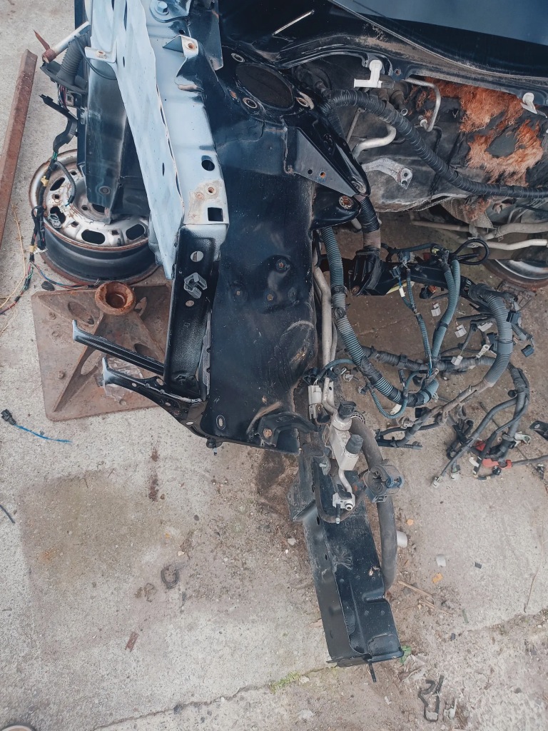 фото №1, Четверть правый перед лонжерон toyota sienna 2010 3,5