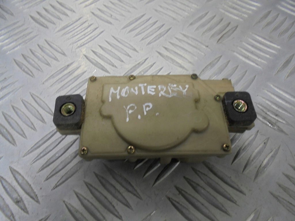 фото №1, Привід замка правий перед opel monterey i m92