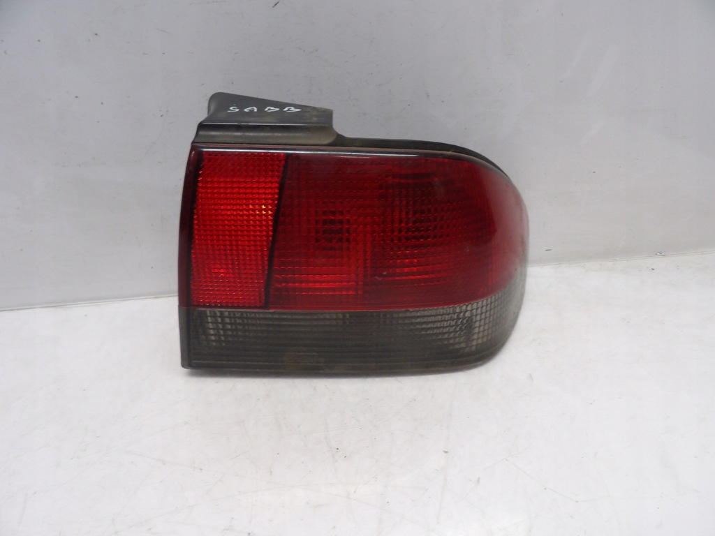 фото №1, Лампа правая задняя saab 900