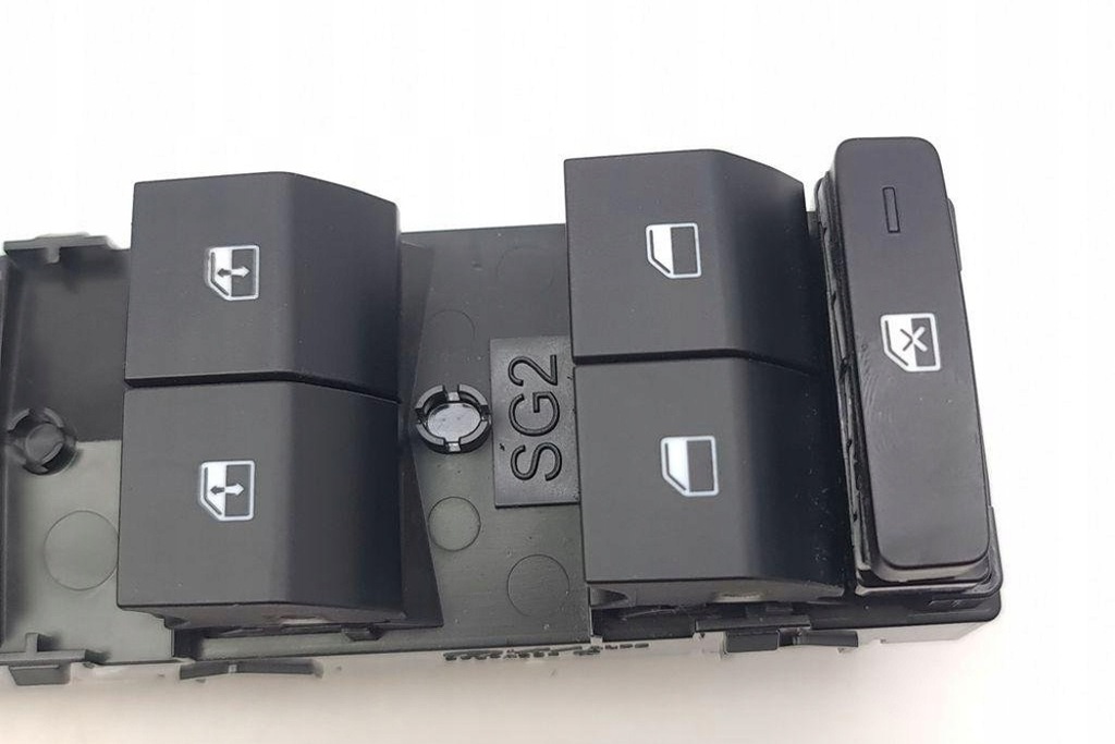 фото №9, Кнопка керування вікон задніх правих двері kia niro 93571at850 electric