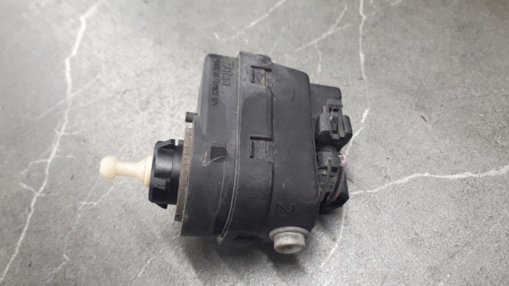 фото №2, 8200383324 моторчик фара renault modus