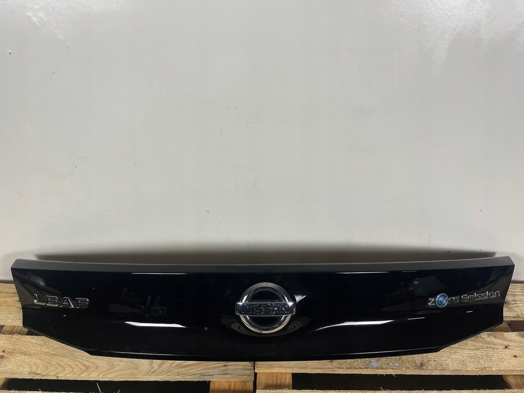 фото №1, Накладка крышки задняя задняя nissan leaf ii 2 2017- cała