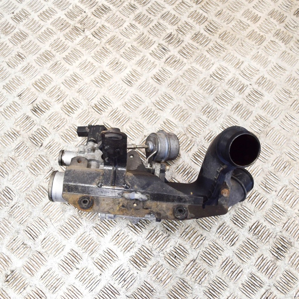 фото №2, Land rover range rover sport l494 2015 клапан egr