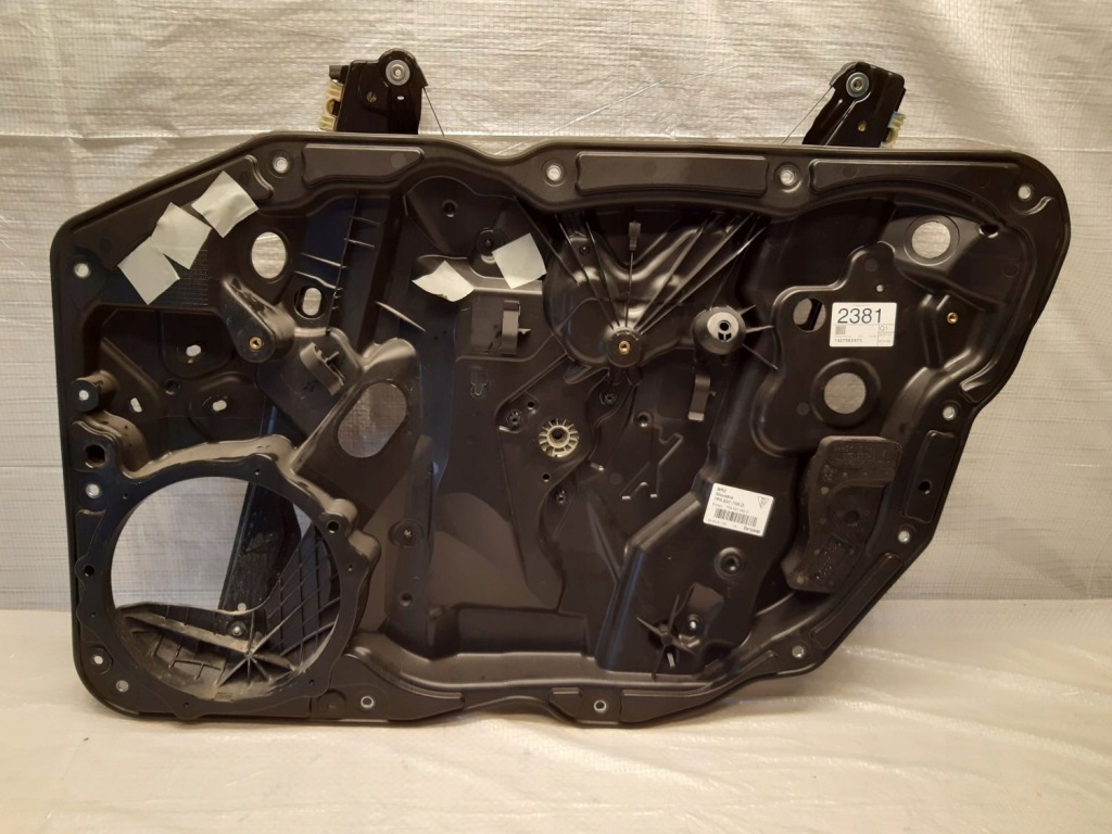 фото №1, Porsche cayenne 7p механизм стекло правый перед