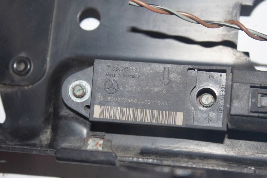 фото №10, Mercedes-benz e w211 2003 правая сторона корпус вентиляторов