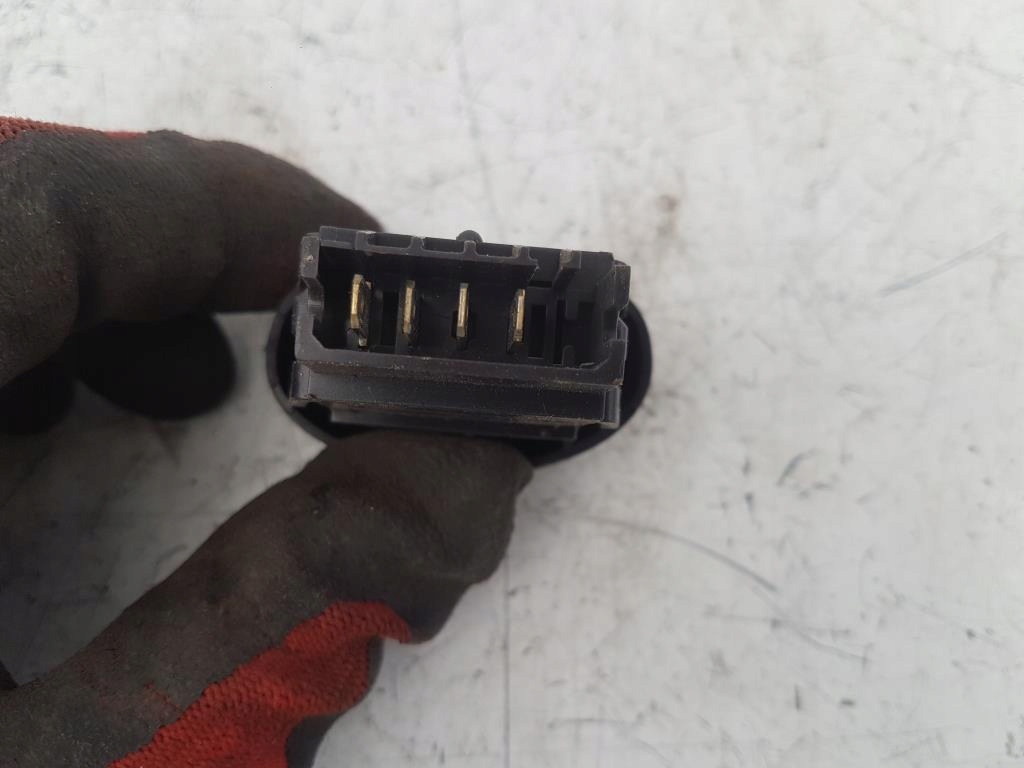 фото №4, Переключатель отопления стекло renault scenic i rx4