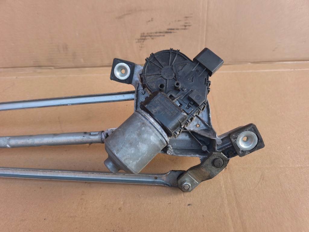 Купити Ford mondeo mk4 2.0 tdci механізм двірник перед європа