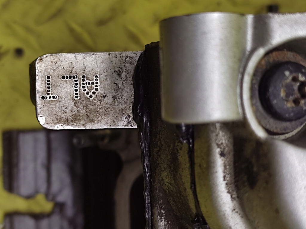 фото №10, Audi a4 b6 2.0 головка двигателя 06b103373al