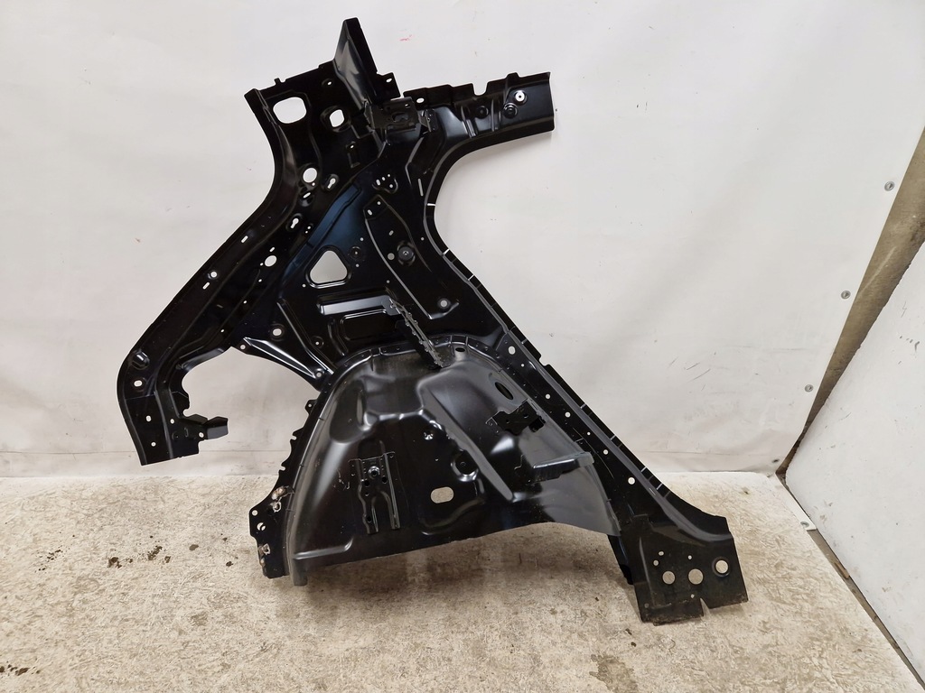 фото №3, Чверть лівий задня задня обшивка volvo xc 40 ii чверть крила задня