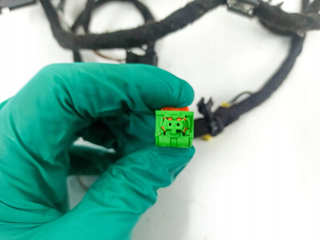 фото №11, Mercedes-benz cls c219 2005 перед сторона правая сиденья, сиденье