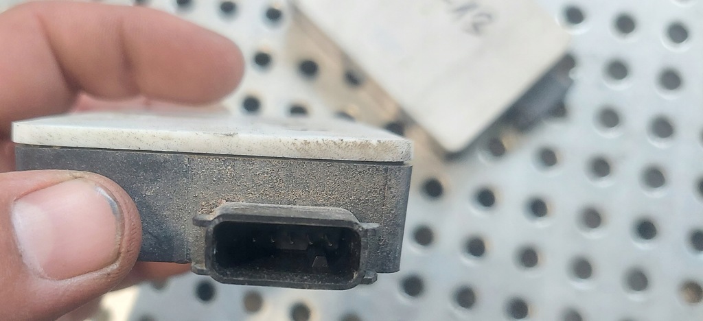 фото №5, Voyager town cherokee wk2 11-20r радар датчик мертвого pola слепая зона spot