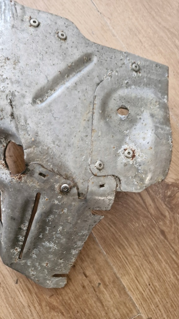 фото №7, Защита тепловая катализатора citroen ds7 1,6 бензин