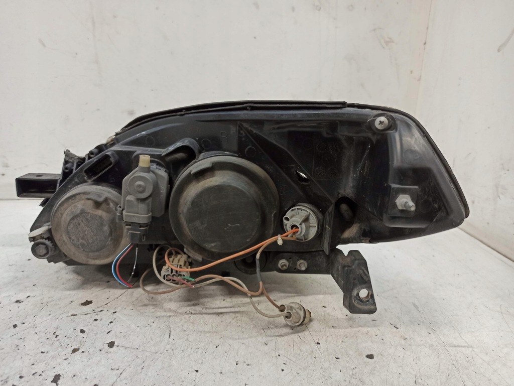 фото №7, Nissan primera p12 02-07 przedlift лампа правый перед 2151191r