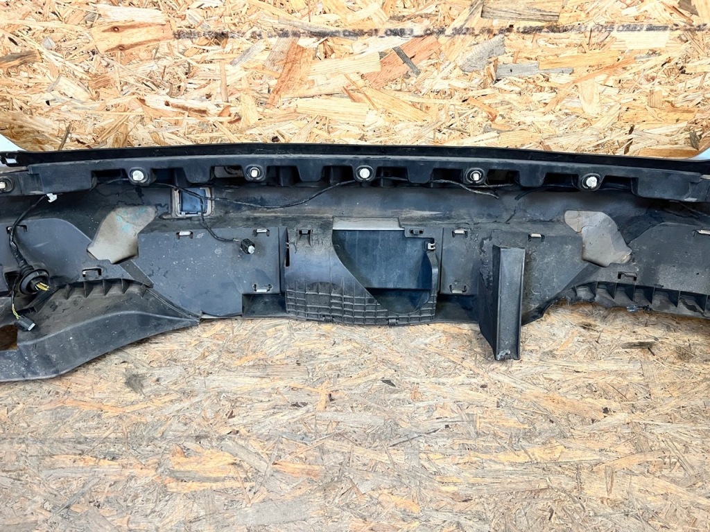 Бампер задня задній bmw x3 e83 pdc aero код лакофарбового покриття: a08/7 Зі Шроту