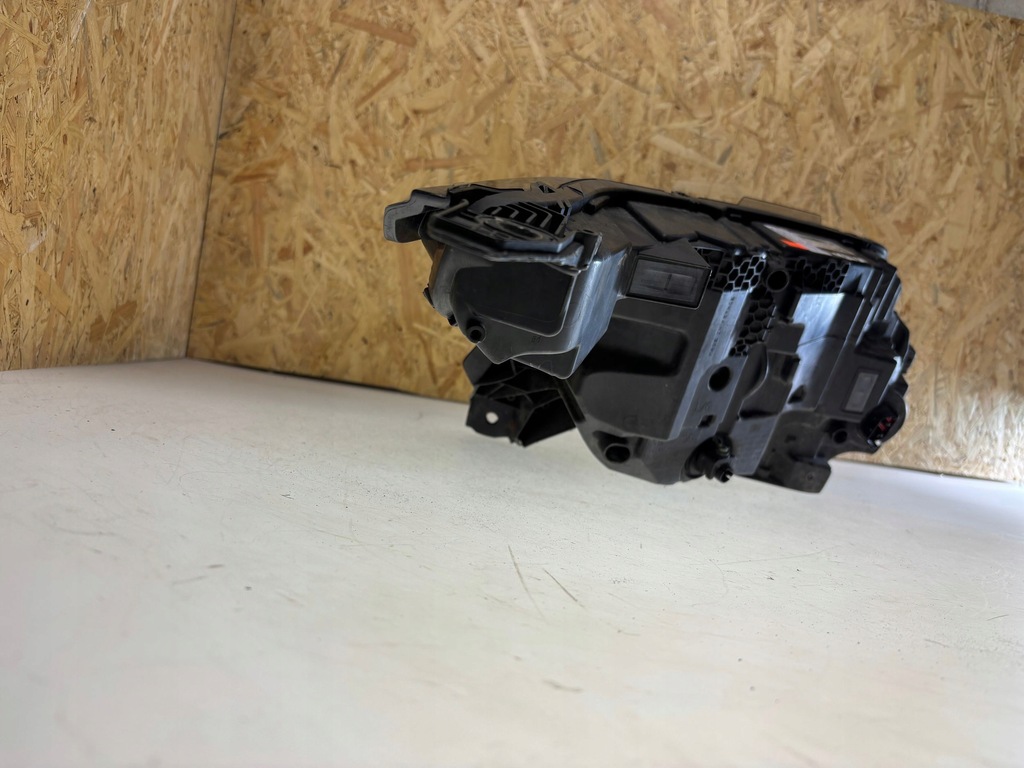 фото №2, Land rover range rover velar 2018 лампы передние