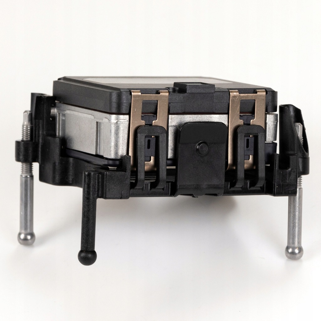 фото №2, Alfa romeo giulia радар перед кронштейн 50558711 distronic